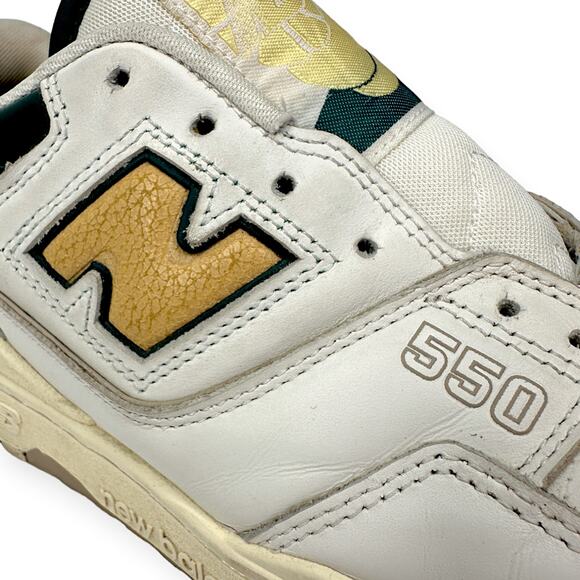 New Balance | M 9.5 / W 11 | NB 550 Aime Leon Dore White/Natural-Green BB550A2
